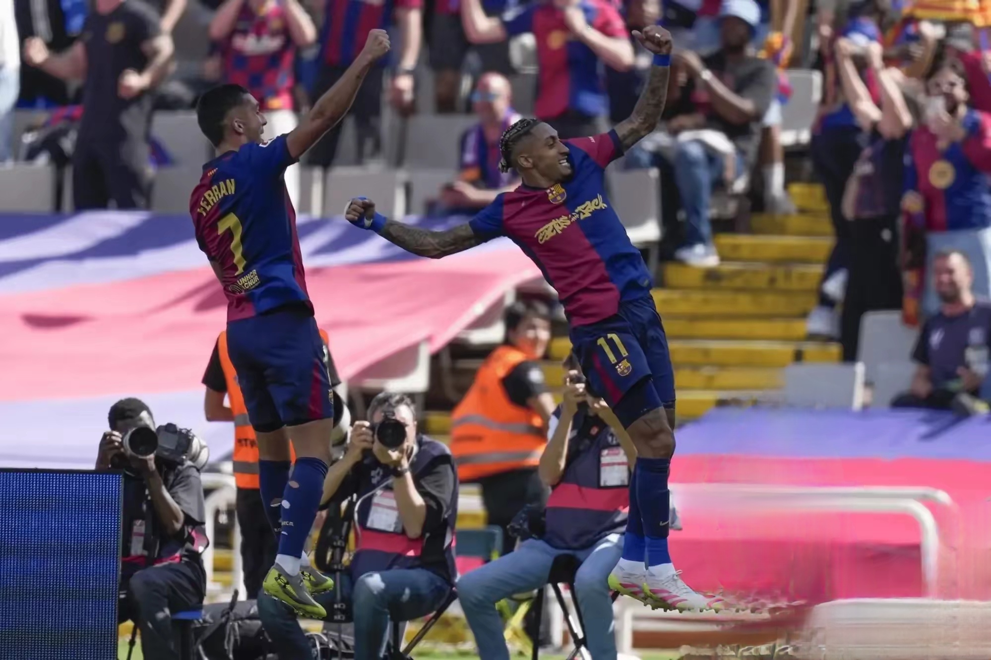 开云中国-德罗巴重返赛场，险胜首场状态出色，法国队观众沸腾！热度持续攀升的简单介绍-开云中国