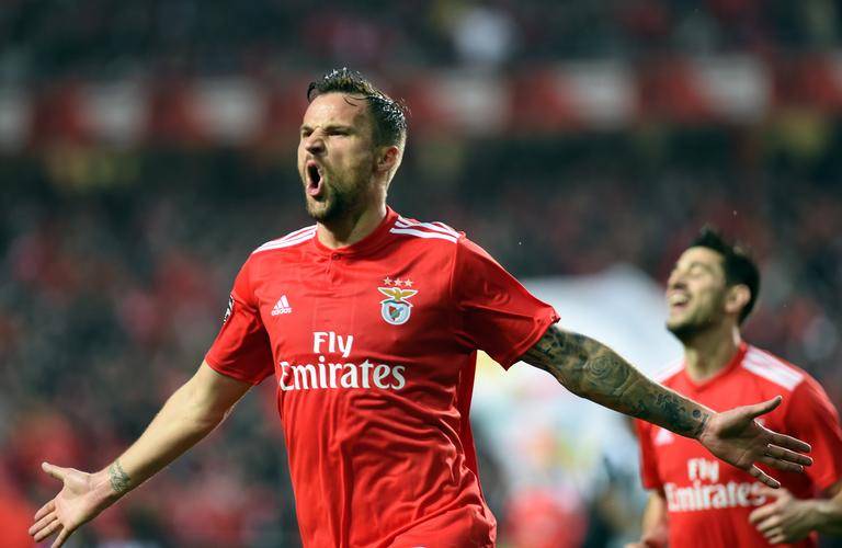 开云体育-关于葡超赛程吃紧，洛杉矶湖人加时末段外线爆发，目标明确，球队文化再被提及的信息-开云体育